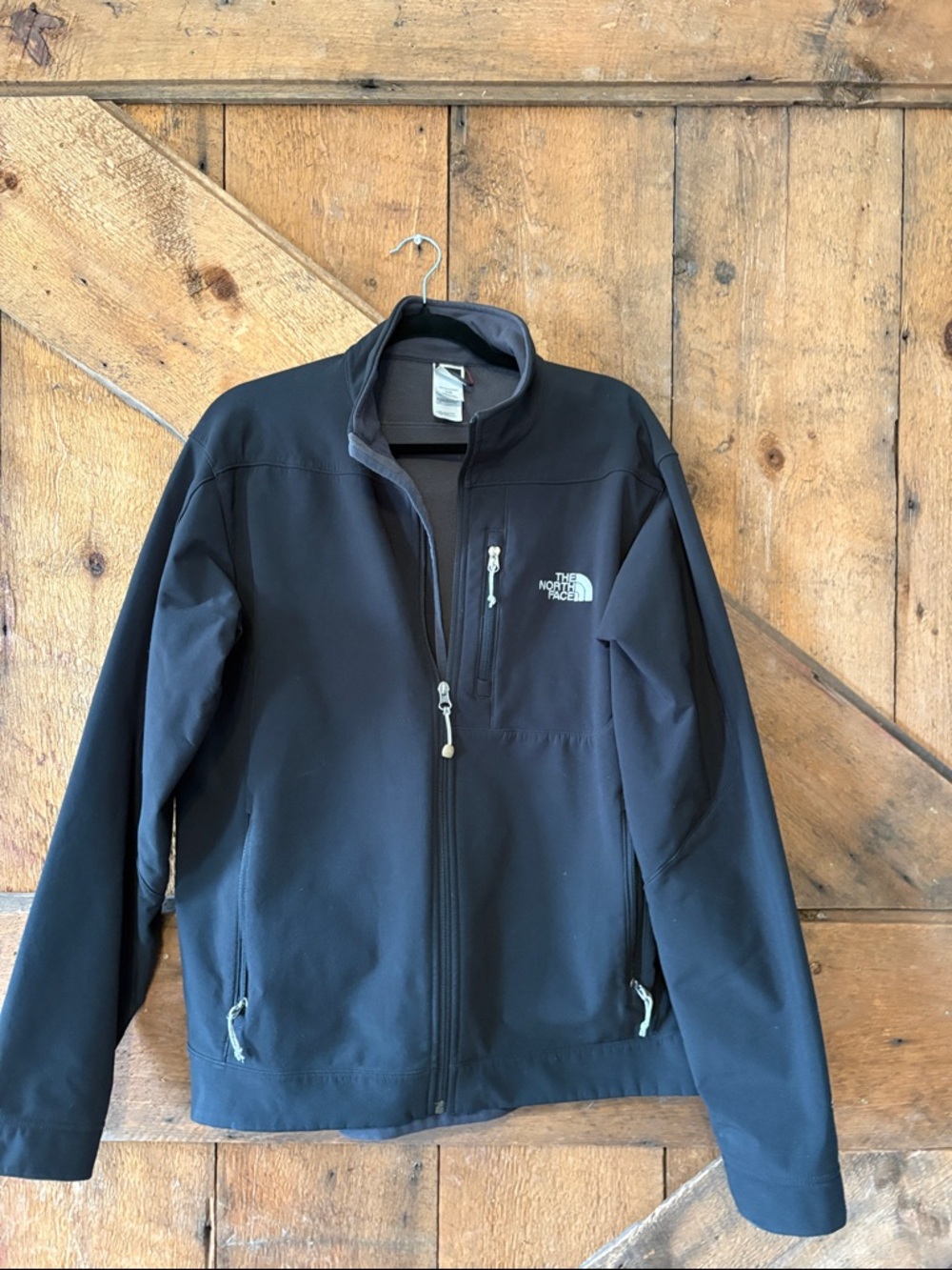 The North Face Black Men's Softshell Performance Jacket